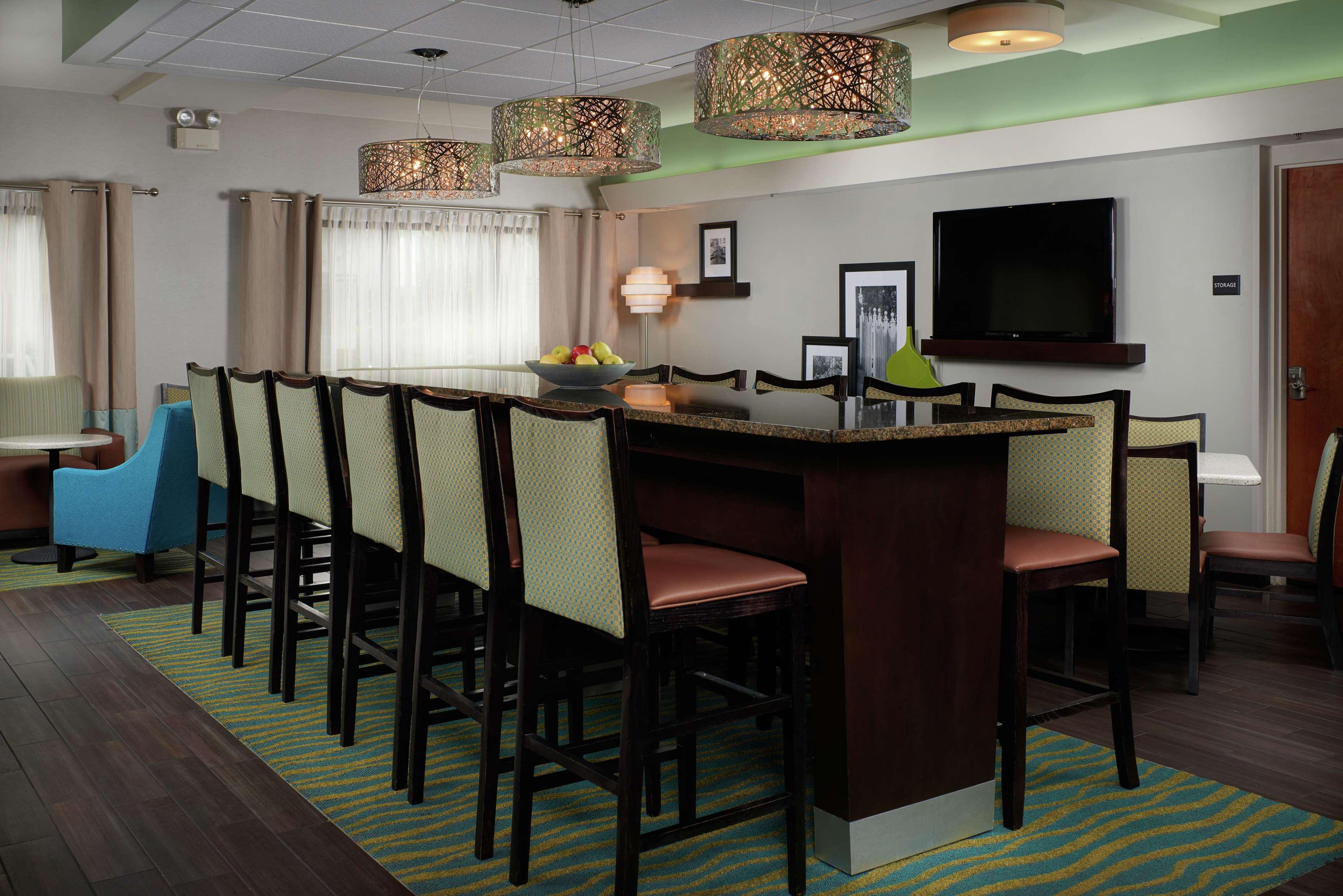 Hampton Inn Hanover Exteriör bild