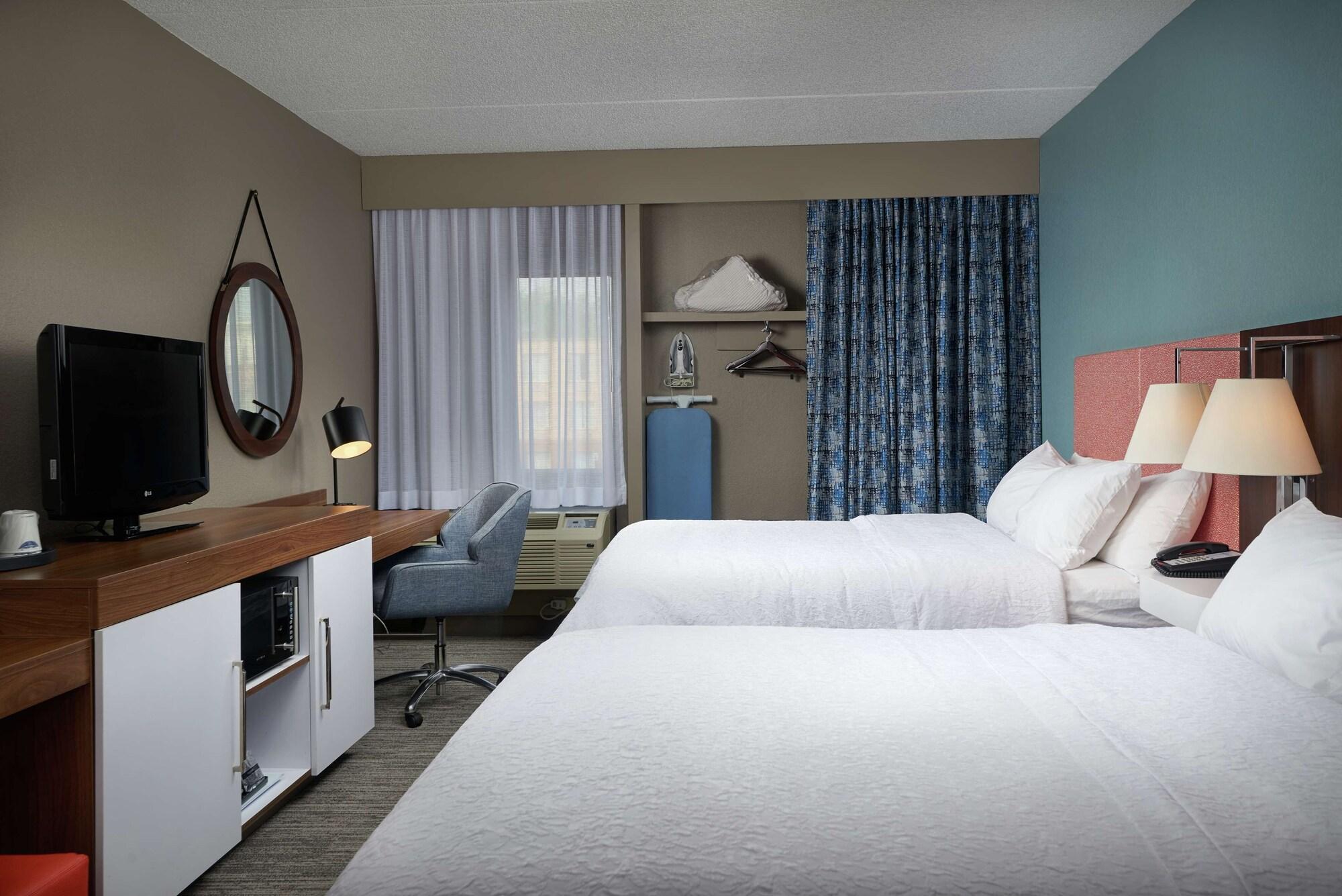 Hampton Inn Hanover Exteriör bild