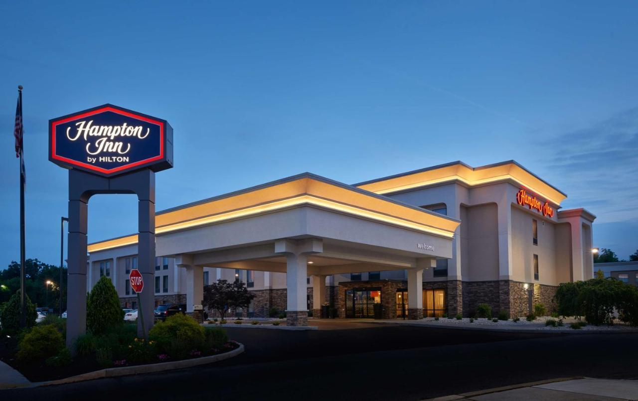 Hampton Inn Hanover Exteriör bild